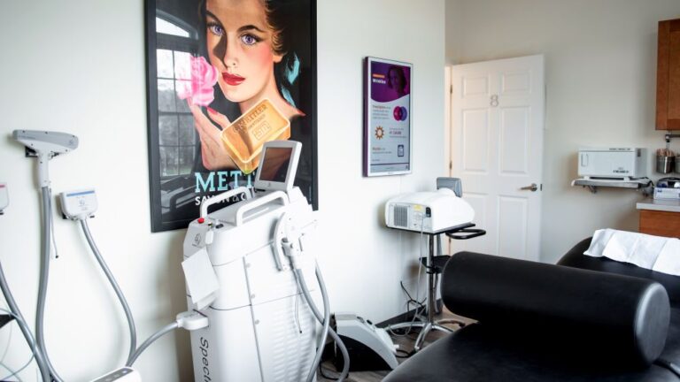 Tour Our Facilities | Hudson Dermatology | New York