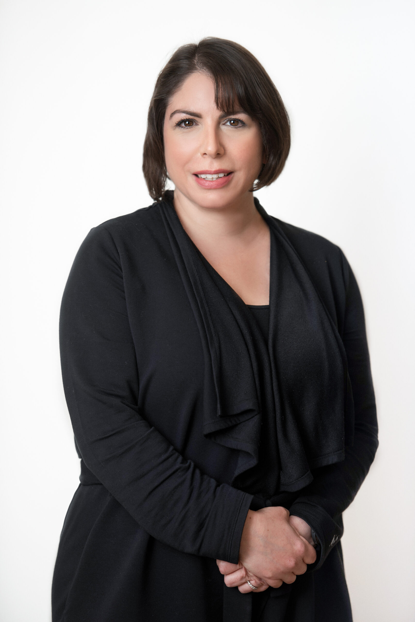 NICOLE VALASTRO, LE